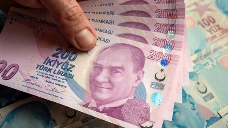 Asgari Ücrette Yüzde 30 Hesabı! 2027 İçin Üç Farklı Zam Senaryosu Masada