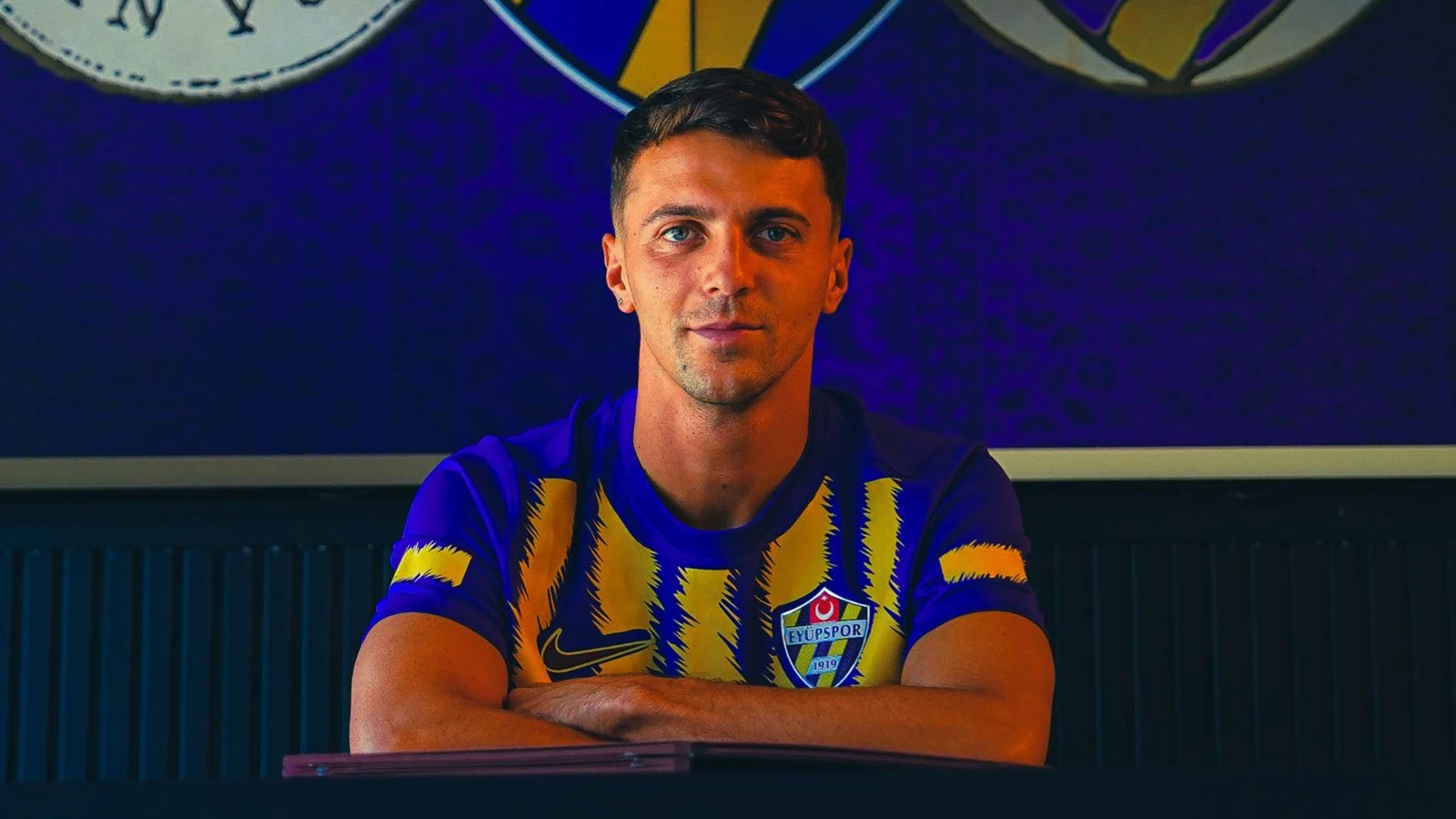 Eyüpspor, İtalyan oyuncu Simone Giordano'yu kadrosuna kattı