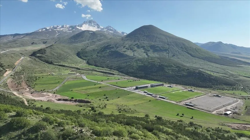 Erciyes Yüksek İrtifa Kamp Merkezi yeni sezona hazır