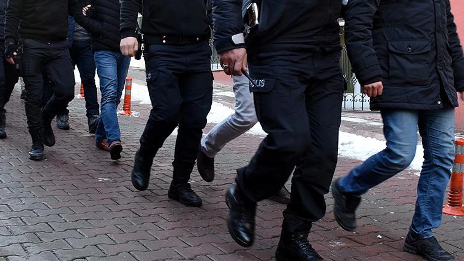 Balıkesir'de imar yolsuzluğu iddiası: 4 gözaltı