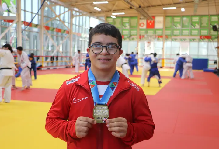Down sendromlu milli sporcu 7 saniyede Avrupa şampiyonu oldu