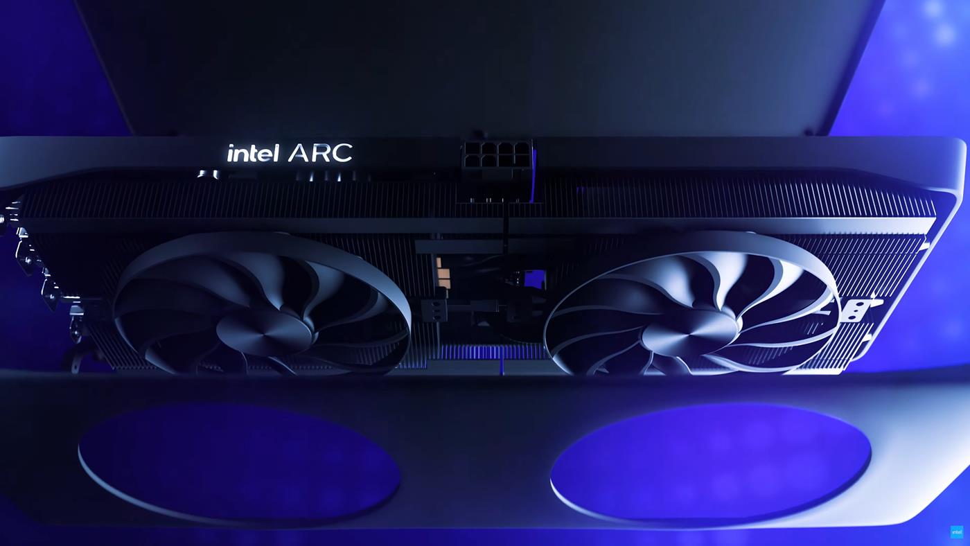 CEO’dan net mesaj: Intel’in GPU işinden vazgeçmeye niyeti yok