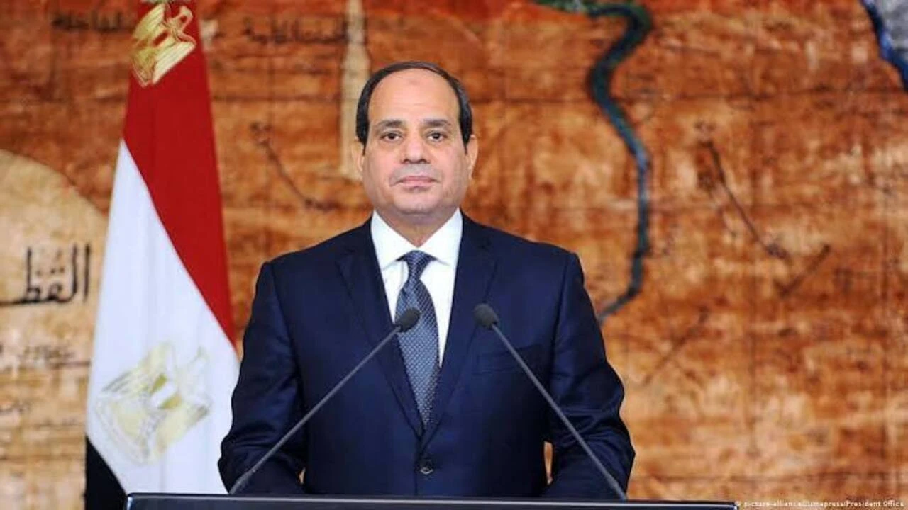 Sisi Anayasayı Değiştirmeyeceklerini Açıkladı 2030’u İşaret Etti