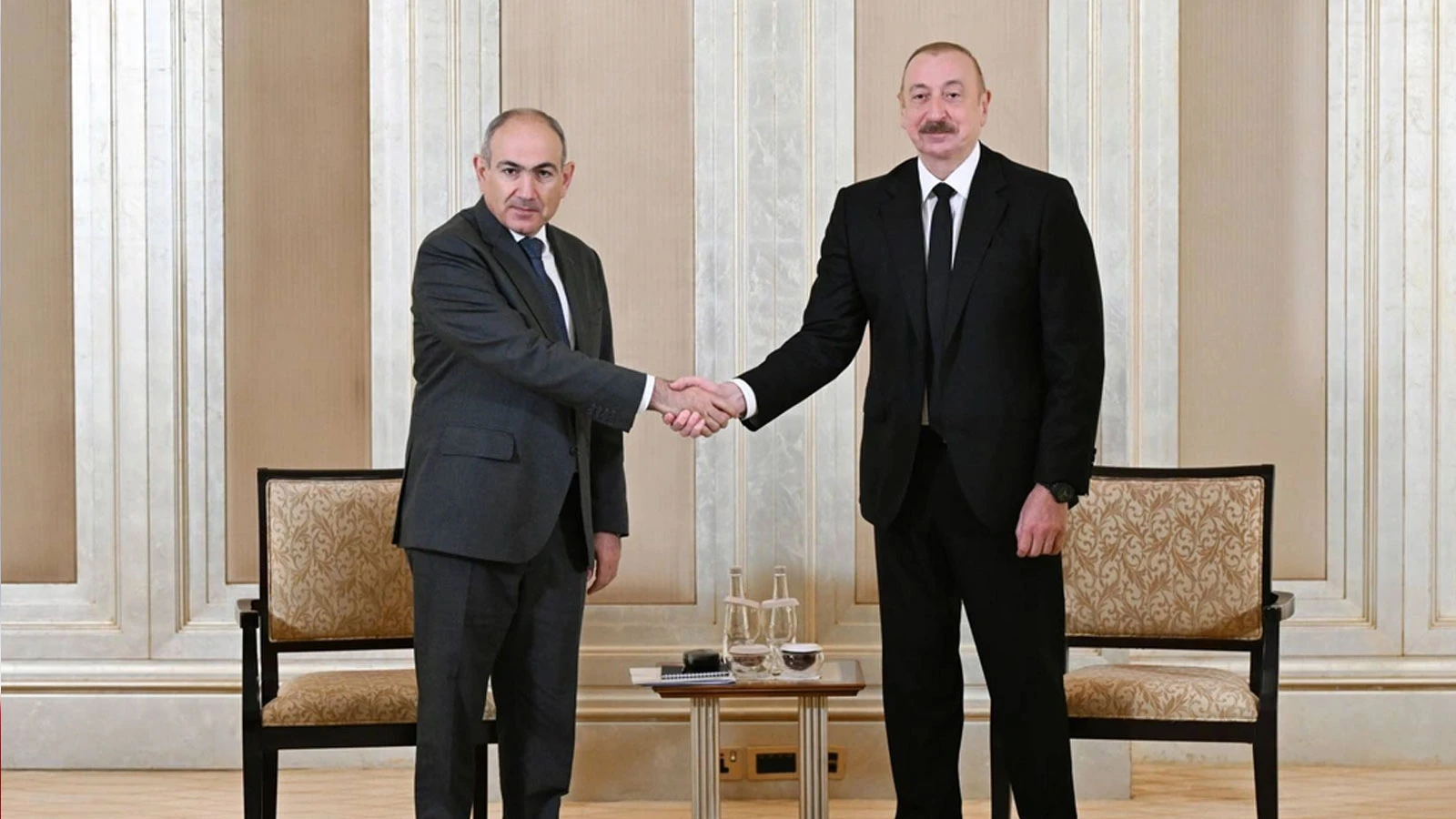 Dünyanın gözü Beyaz Saray'daki Trump, Aliyev ve Paşinyan görüşmesinde!