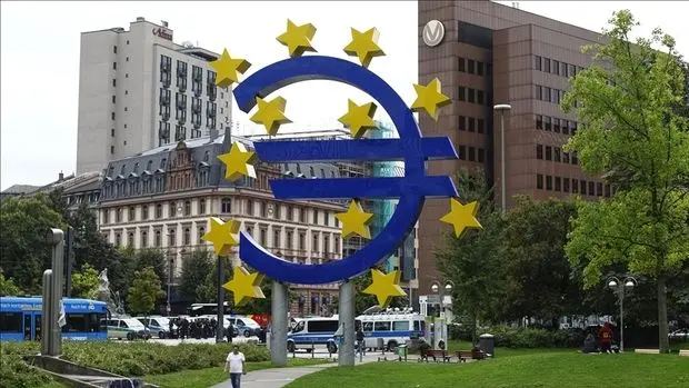 Euro Bölgesi'nde yıllık enflasyon Şubat'ta yavaşladı