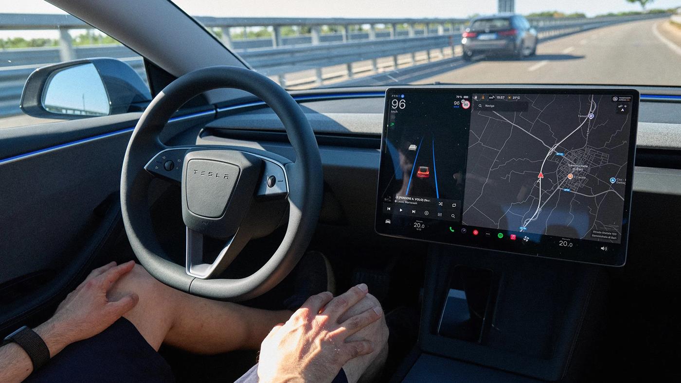 Tesla, FSD’nin 2026 başında Çin’de tam onay almasını bekliyor