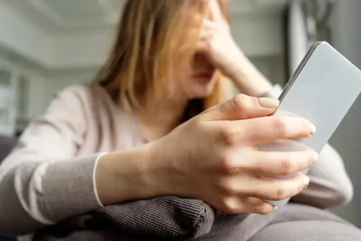 4 Çubuk Çekse Bile Arama Düşebilir! Sinyal Göstergesinin Bilmediğiniz Gizli Tuzağı