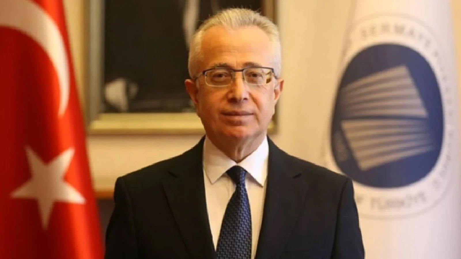 Spk Başkanı İstifa Etti, Hazine Ve Maliye Bakan Yardımcısı Emeliliğini İstedi