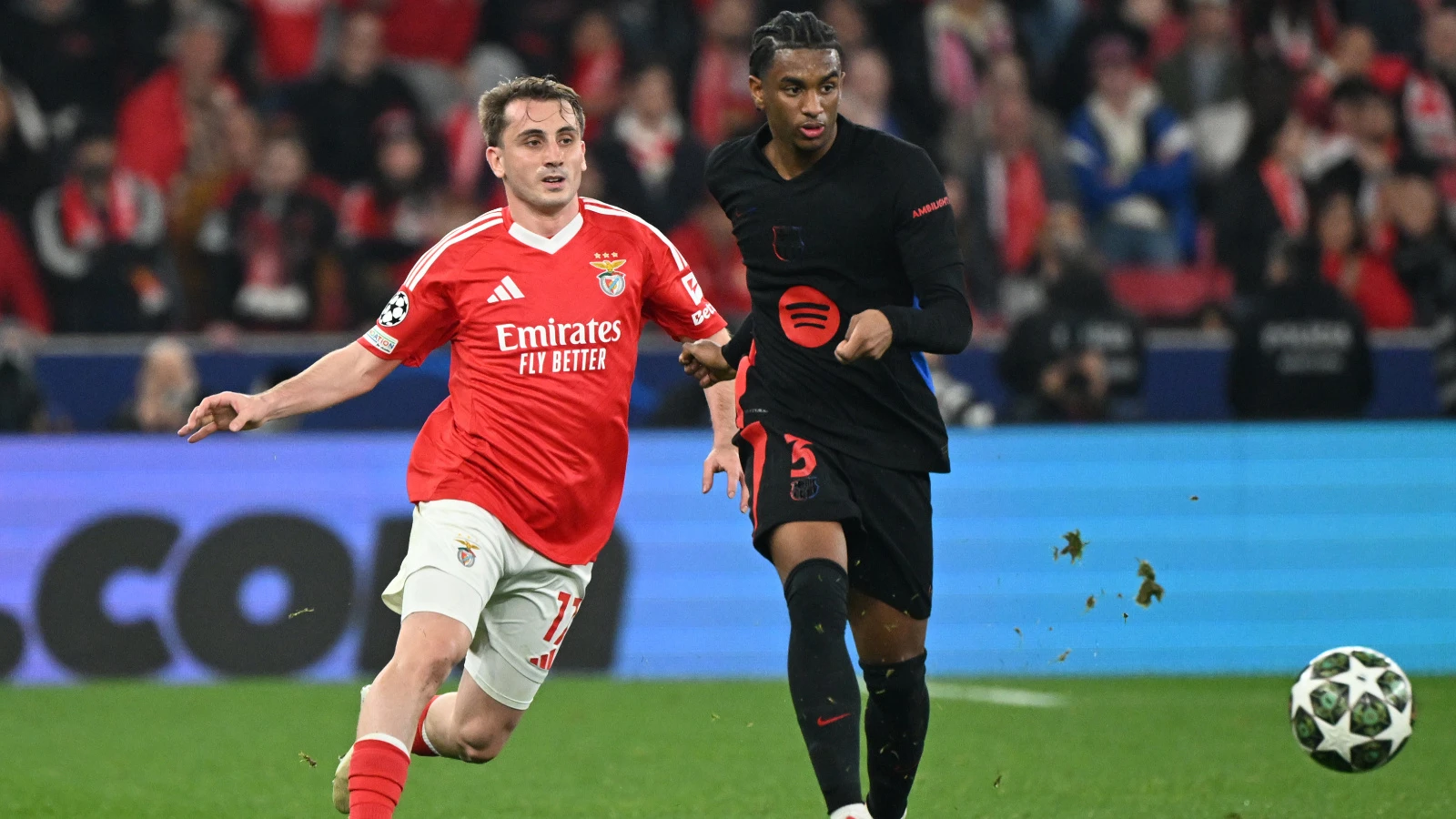Orkun ve Kerem'li Benfica, Barcelona'ya boyun eğdi