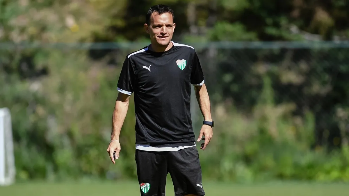BVursaspor'da Pablo Martin Batalla ile yollar ayrıldı