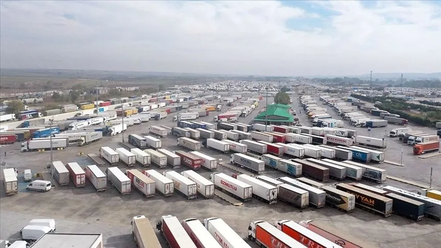 Taşımacılık sektöründen ulaşımda "hız koridoru" önerisi