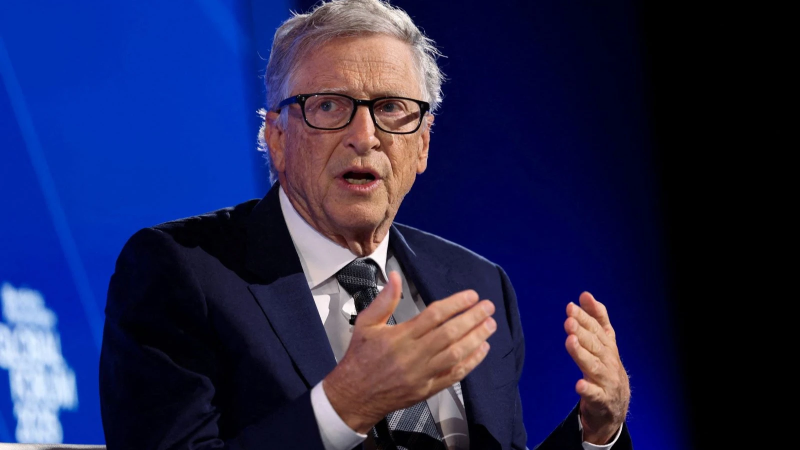 Bill Gates'ten 180 derecelik dönüş: Küresel ısınma insanlığı yok etmeyecek