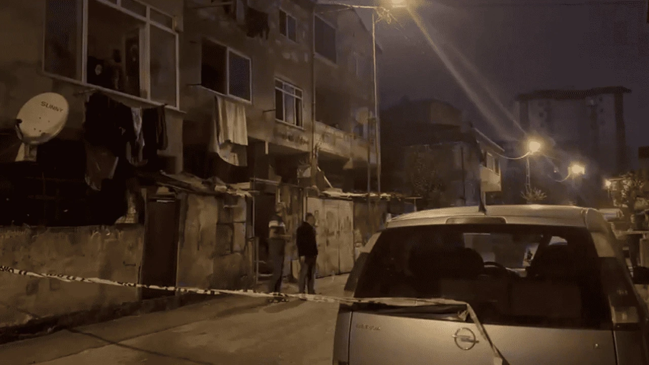 Pendik'te facia: Evde çıkan yangında 2 çocuk öldü, 2 çocuk ağır yaralı