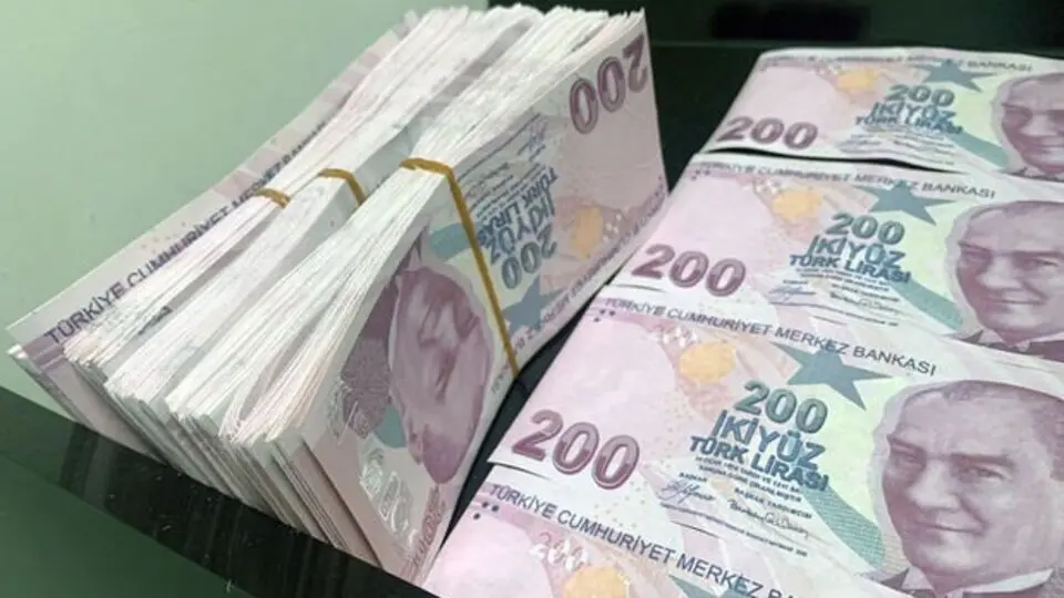 Yatırım fonları ve TL mevduatta stopaj kararı