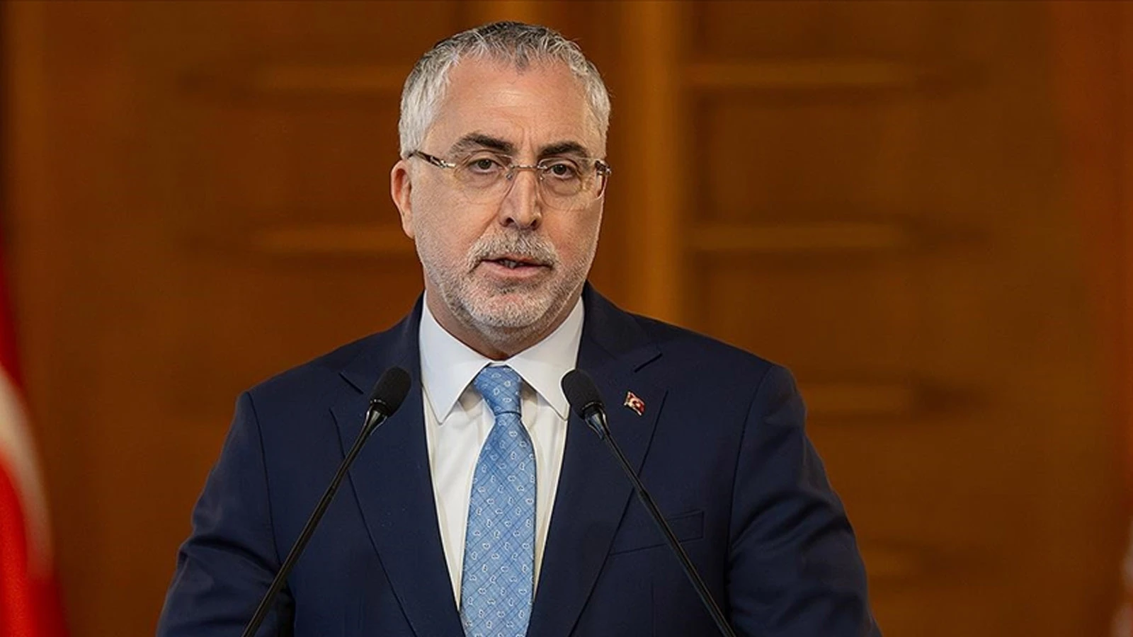 Bakan Işıkhan'dan asgari ücrete ilişkin yeni açıklama