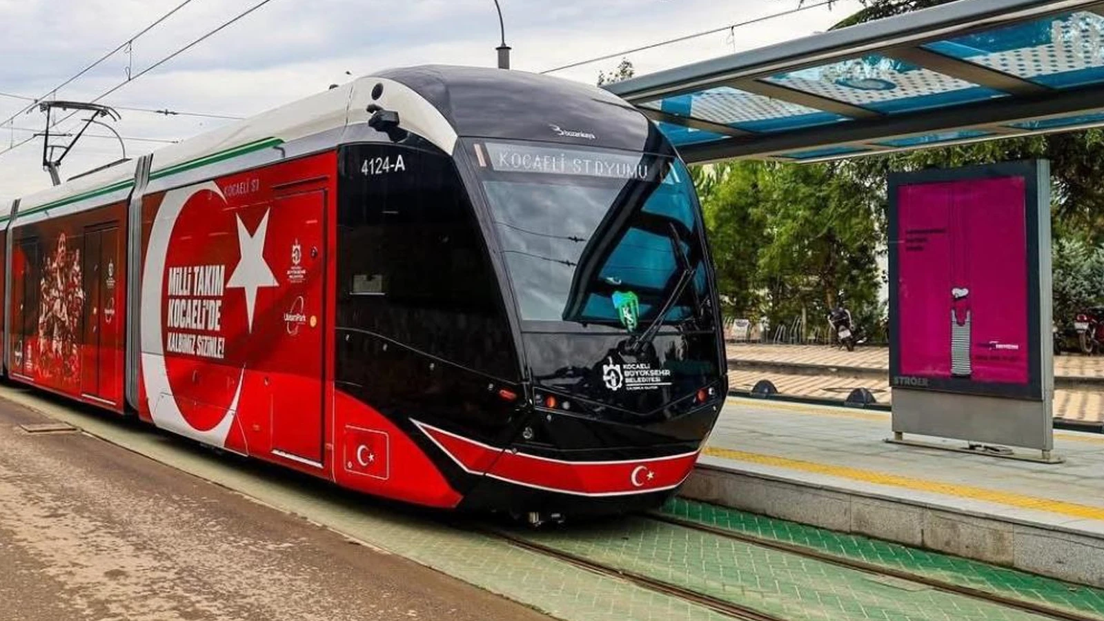 Kocaeli'de 17 yıl sonra ilk milli maç: Tramvay ücretsiz olacak