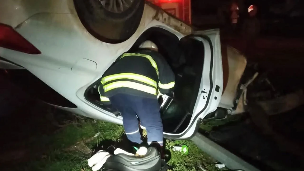 Hatay'da feci kaza: Takla atan otomobildeki bebek öldü