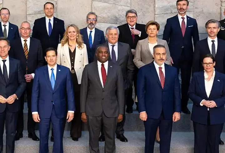 Brüksel'de kritik zirve! ABD'nin NATO mesajı ve diplomasi trafiği