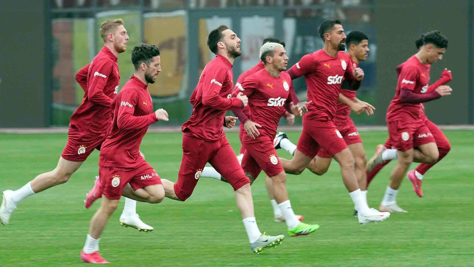 Galatasaray, Beşiktaş derbisinin hazırlıklarına devam etti