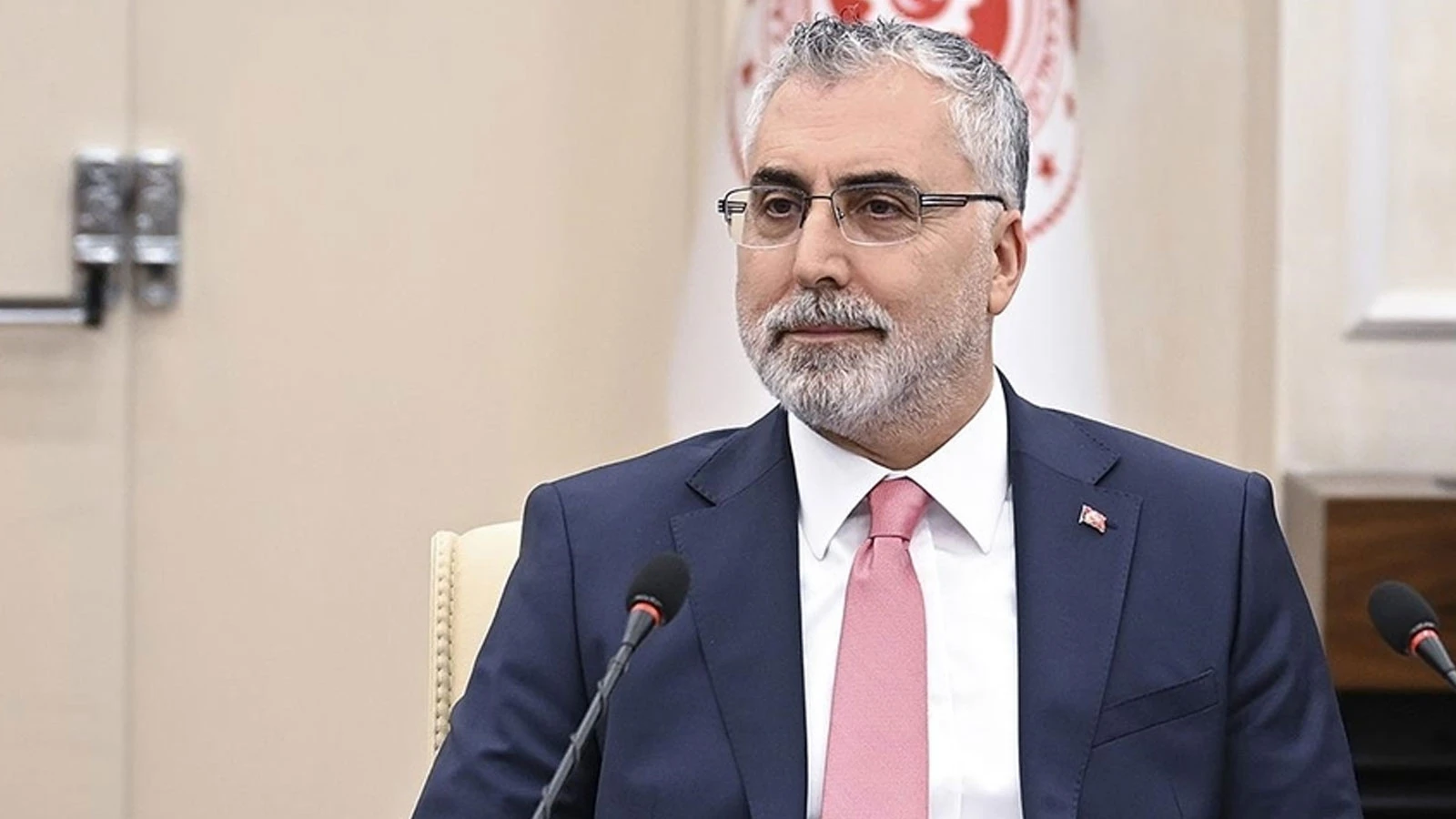Bakan Işıkhan: İstihdam sayımızı, deprem öncesi dönemin üstüne taşıdık