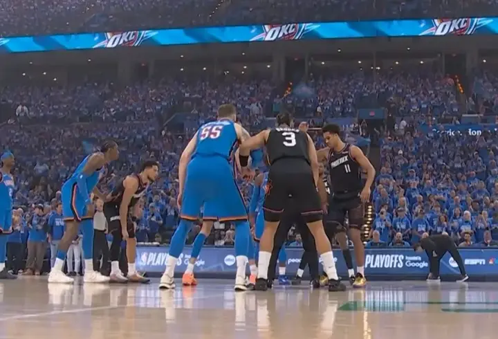 Son şampiyon Thunder, play-off'a farklı galibiyetle başladı