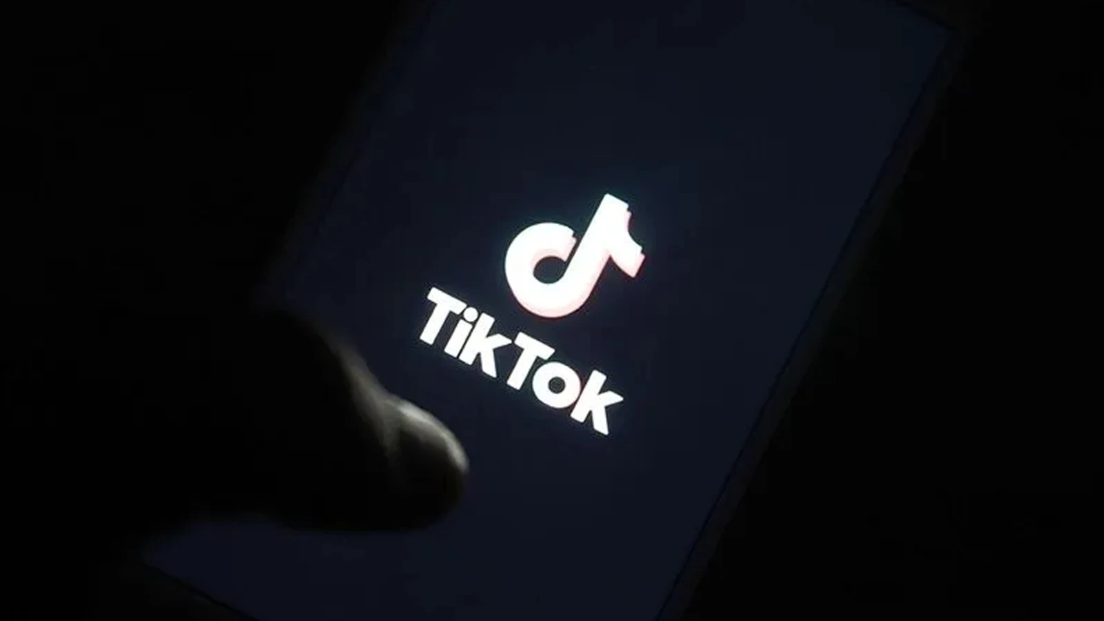 TikTok'a 'çocuk gizliliği' cezası: 400 milyon dolar ödeyecek!