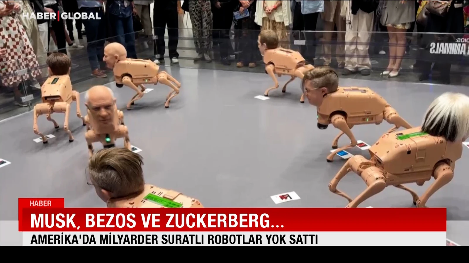 Musk, Bezos, Zuckerberg ve daha fazlası... Milyarder suratlı robotlar yok sattı