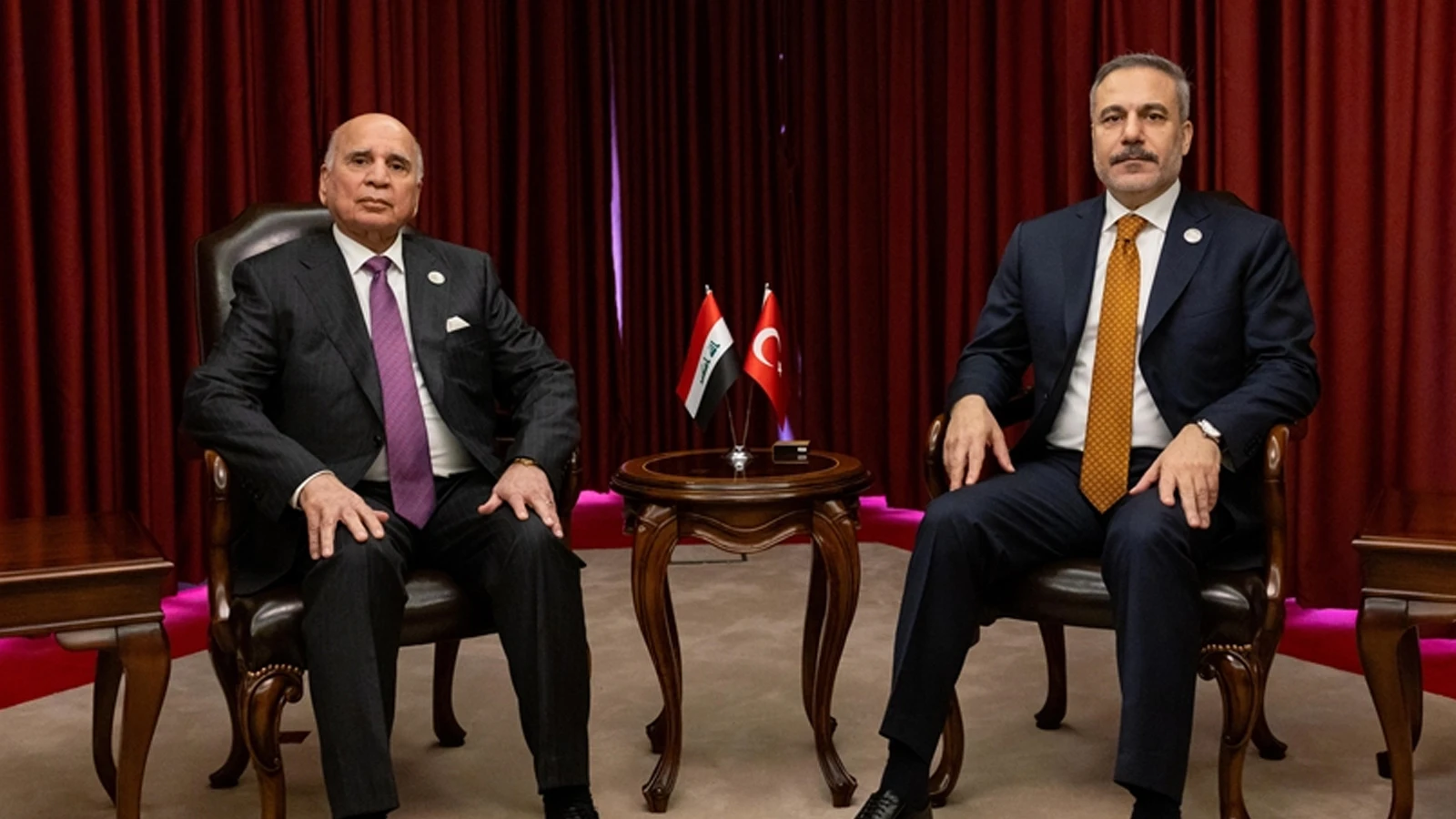 Bakan Hakan Fidan, Irak Dışişleri Bakanı Fuad Hüseyin ile görüştü