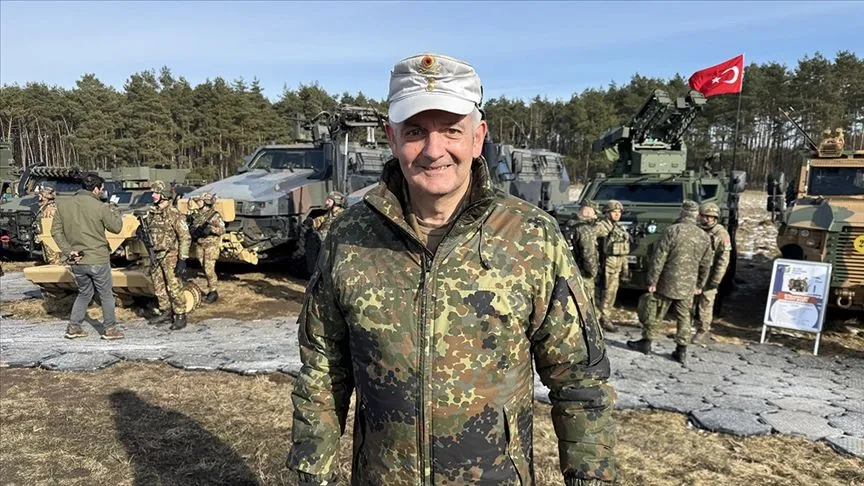 Alman Korgeneral Alexander Sollfrank TSK'nın NATO'ya çok önemli katkı sunduğunu belirtti