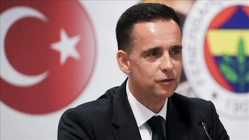 Fenerbahçe'de sportif direktör Mario Branco ile yollar ayrıldı