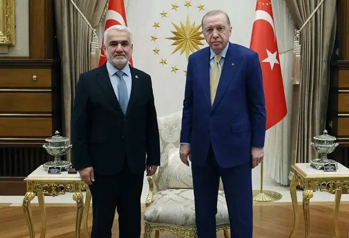 Cumhurbaşkanı Erdoğan, HÜDA PAR Genel Başkanı Yapıcıoğlu'nu kabul etti