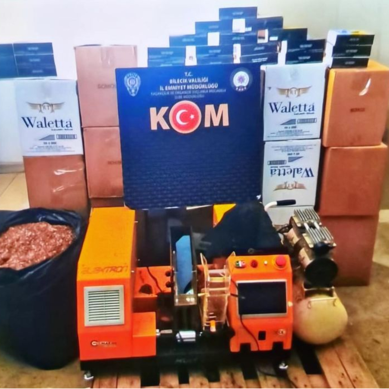 Kaçakçılık operasyonunda 127 bin 800 makaron ele geçirildi
