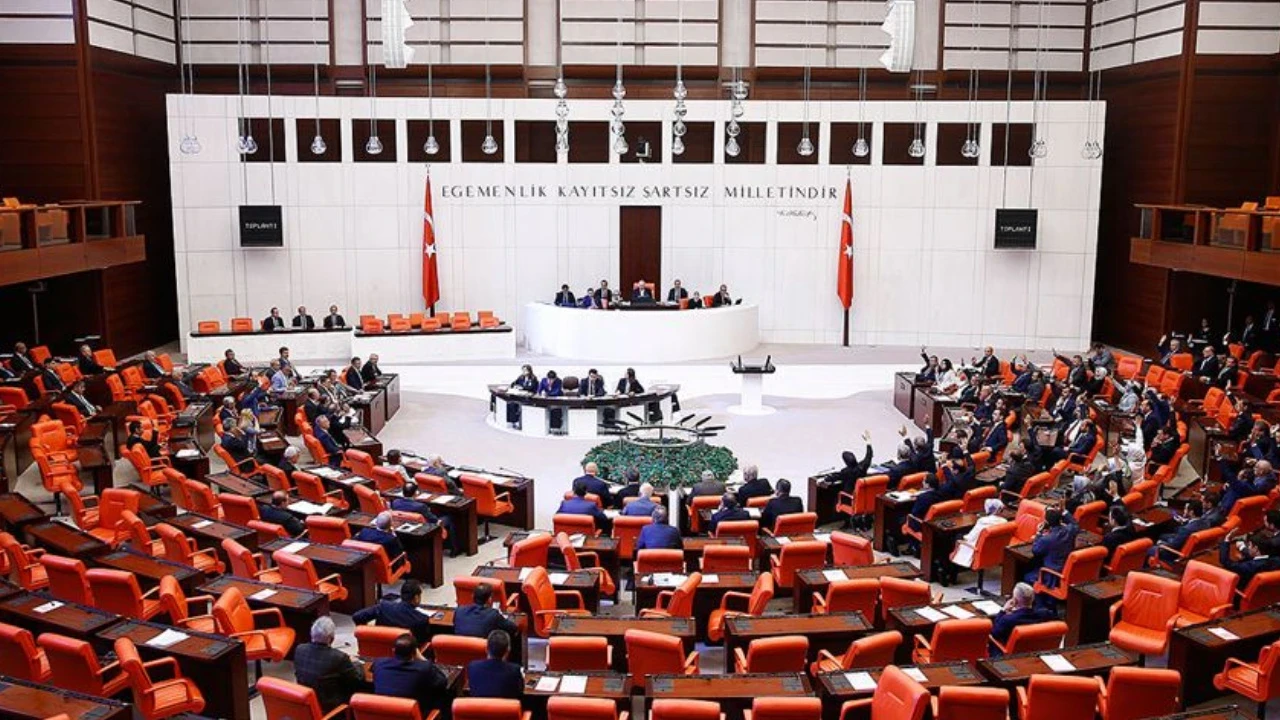 TBMM yeni yasama yılına yoğun gündemle başlıyor