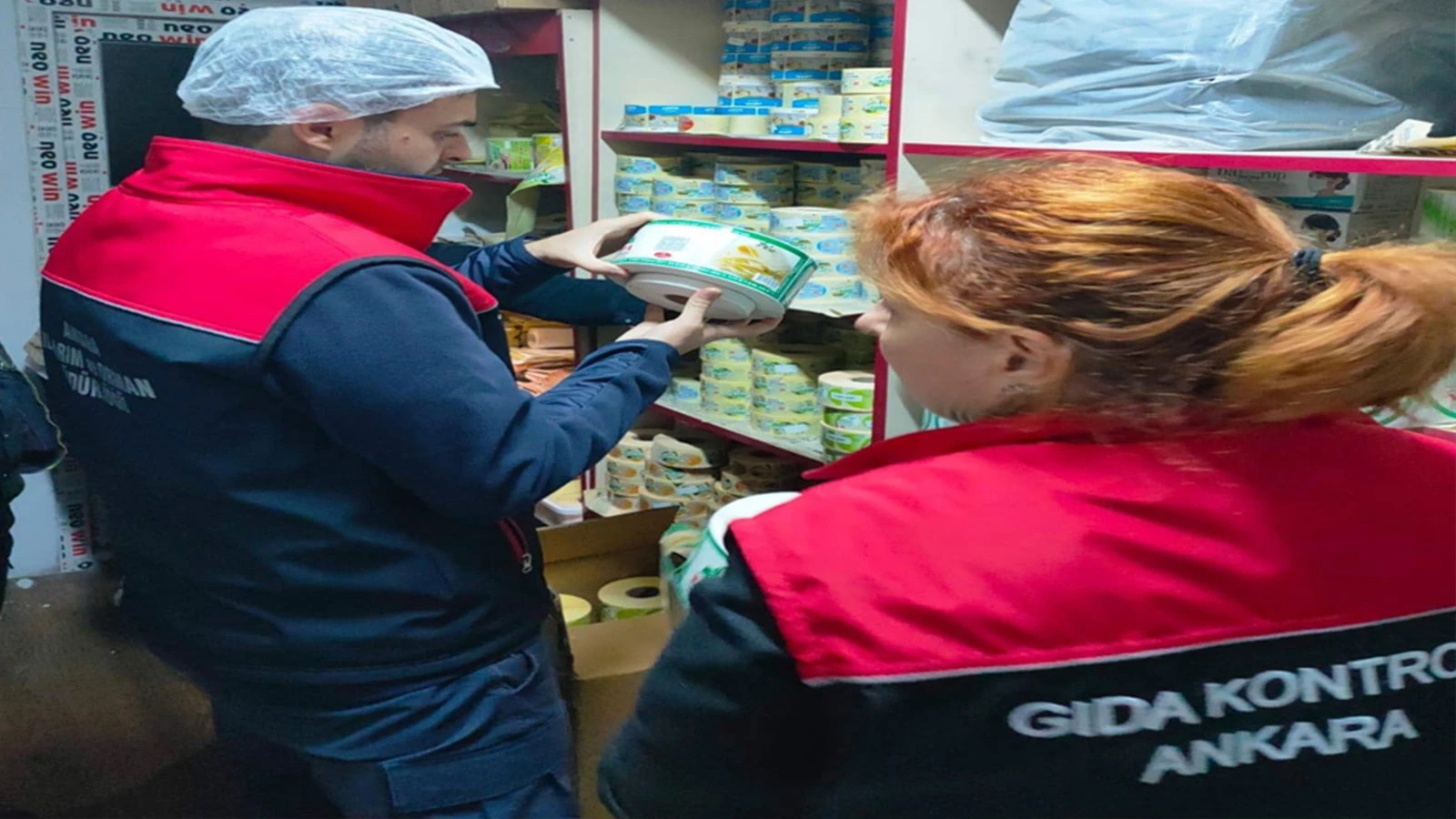 Bozulmuş, küflenmiş, etiketsiz... Ankara'da 3 tonun üzerinde süt ürünü imha edildi