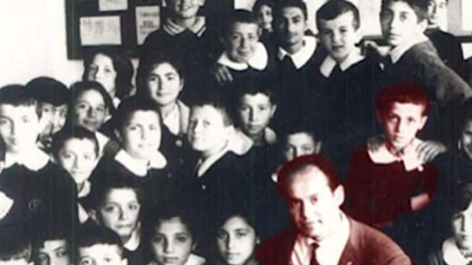 Cumhurbaşkanı Erdoğan'ın öğretmeni hayatını kaybetti