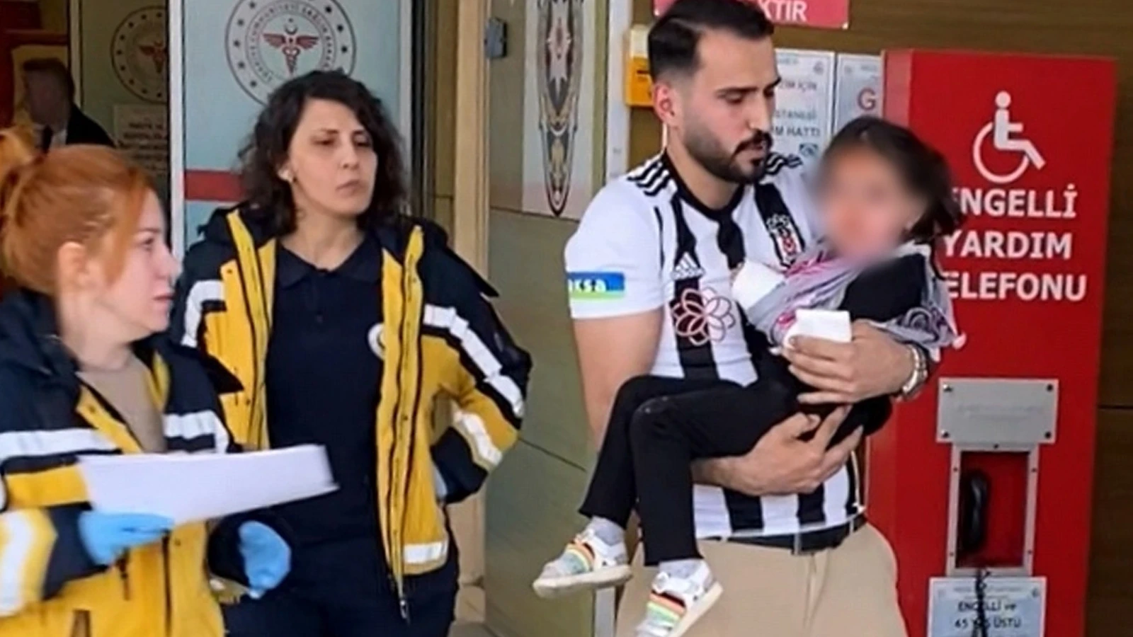 Bursa'da 2'nci kattan düşen 3 yaşındaki Nisa, ağır yaralandı