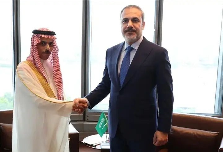 SON DAKİKA | Bakan Fidan, Faysal bin Ferhan Al Suud ile görüştü
