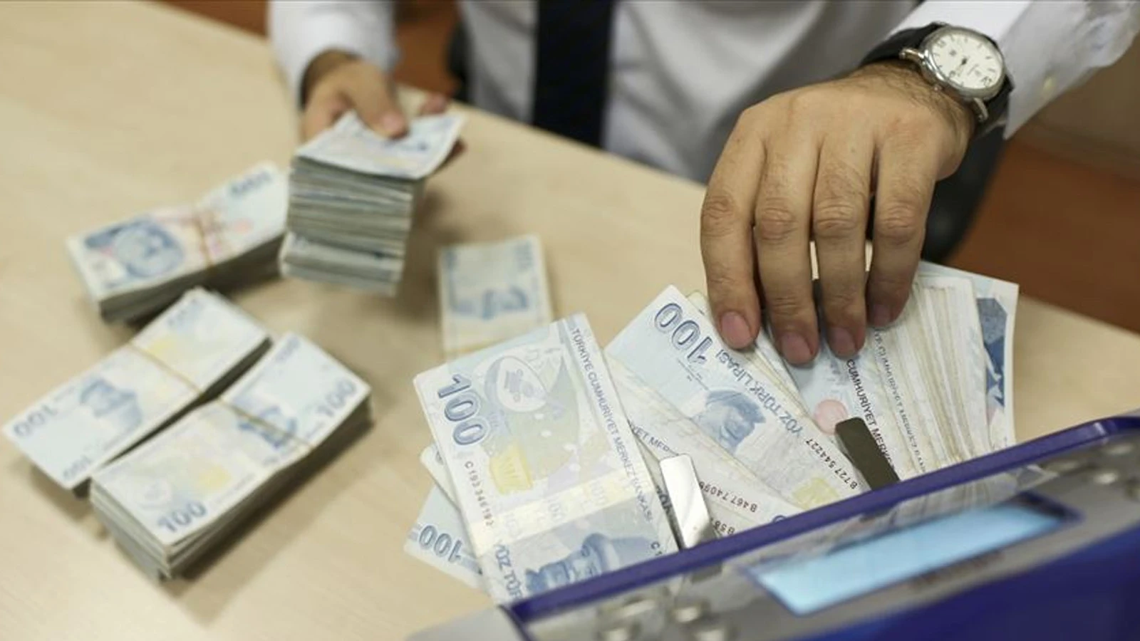 Bakan Uraloğlu duyurdu: Emeklilere geri ödemesiz nakit desteği sağlanacak