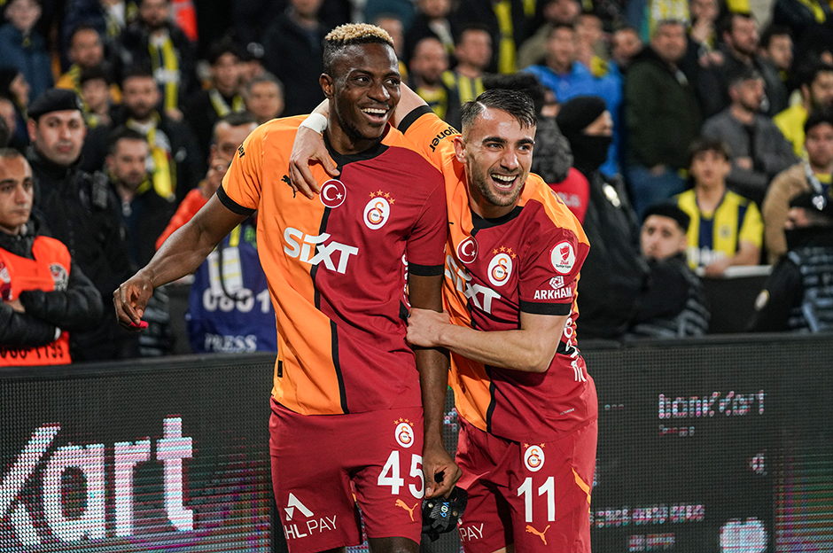 Galatasaray, Kadıköy'den yarı final biletini alarak çıktı
