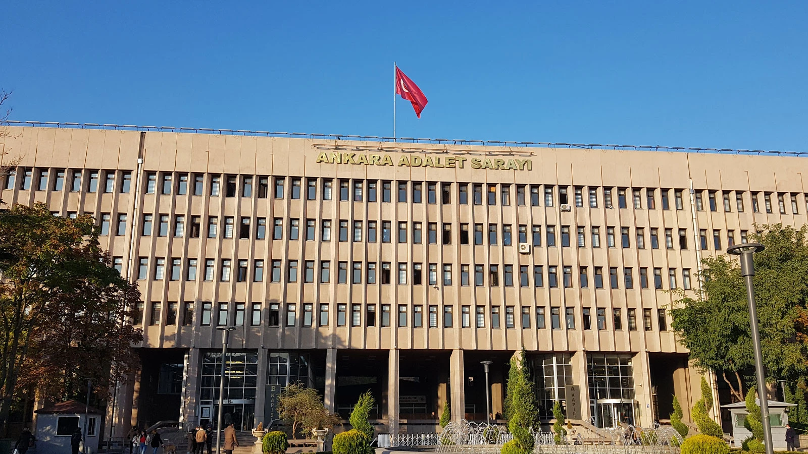 Alihan Kuriş Suç Örgütüne Yönelik Operasyonda 19 Şüpheli Tutuklandı