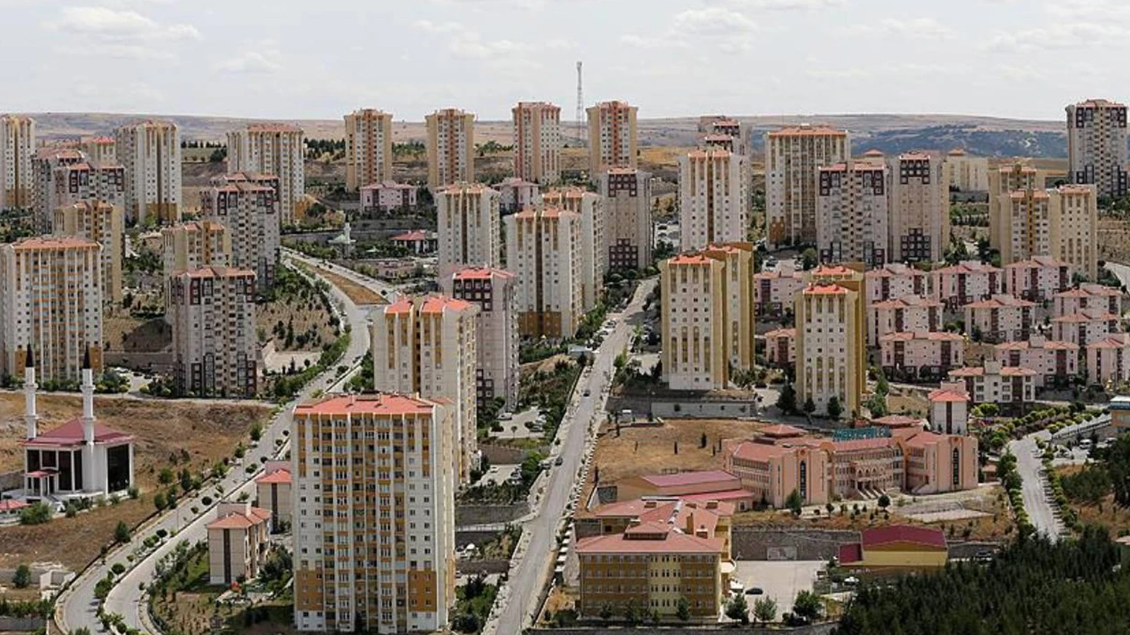 Deprem gündemi sonrası gözler bu ilçelerde! İstanbul’da konut fiyatları tek tek açıklandı
