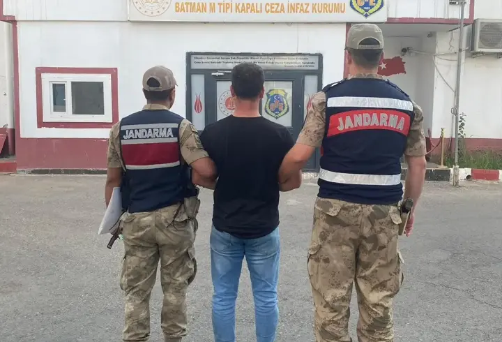 Batman'da 16 yıl 9 ay hapisle aranan firari hükümlü yakalandı