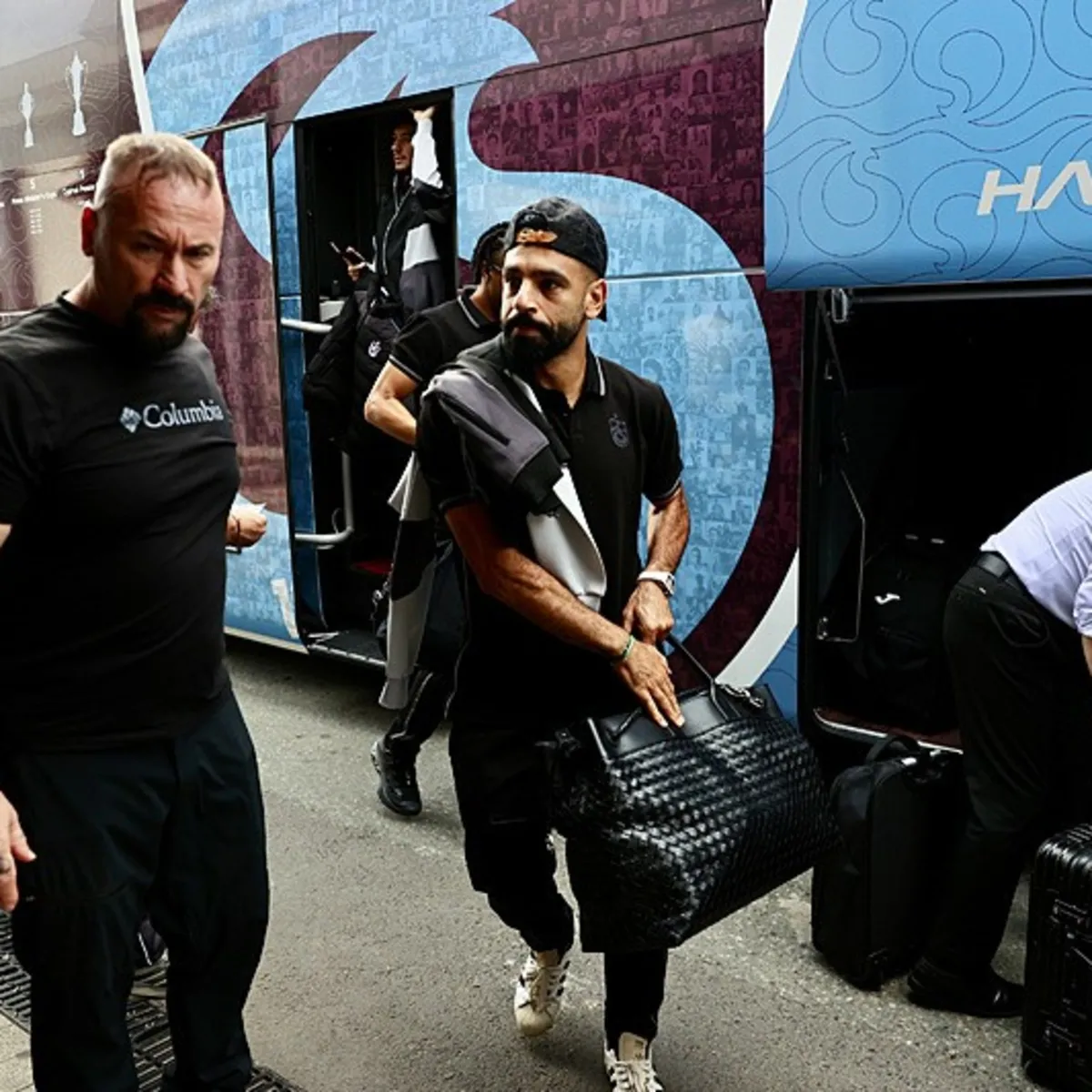 Trabzonspor kafilesi Finlandiya'ya ulaştı