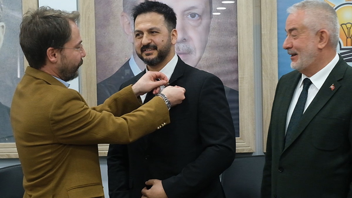 İYİ Parti'den istifa edip AKP'ye katıldılar