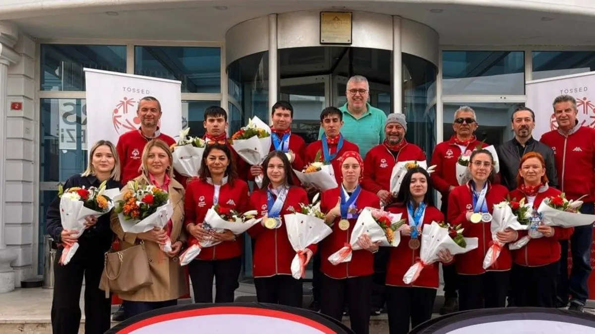 Özel Olimpiyatlar Türkiye kafilesi 10 madalya ile yurda döndü!