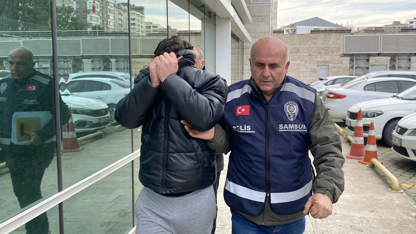 Samsun'da dehşet: Eski sevgilisini darbeden saldırgan yakalandı