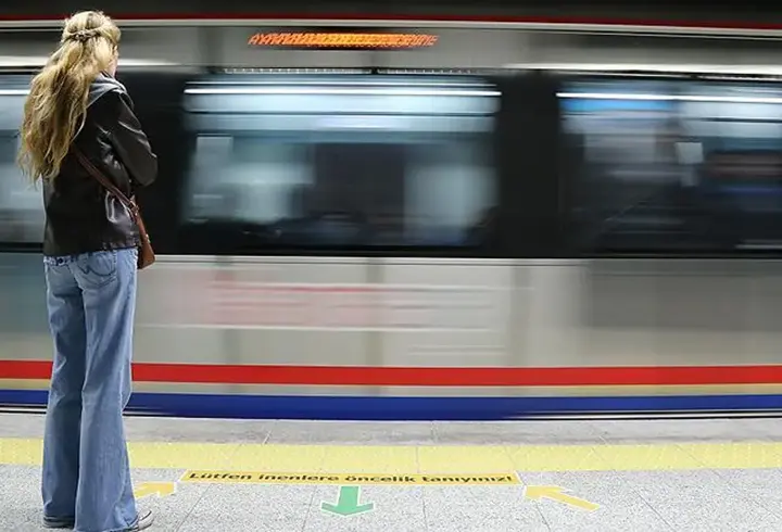 İstanbul'da 30 yaş üstü öğrencilere müjde! İndirimli ulaşımdan faydalanabilecekler