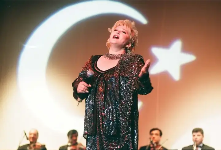 Usta sanatçı Muazzez Abacı 78 yaşında hayatını kaybetti