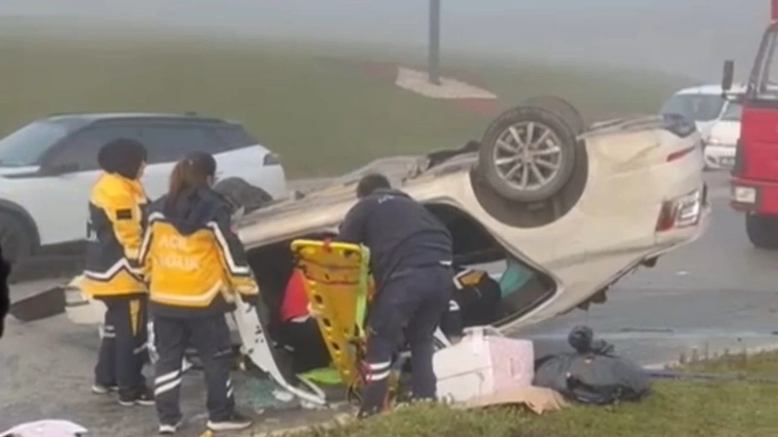 Sakarya'da feci kaza! Ölü ve yaralılar var