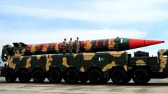Hindistan ve Pakistan: Askeri olarak kim daha üstün?